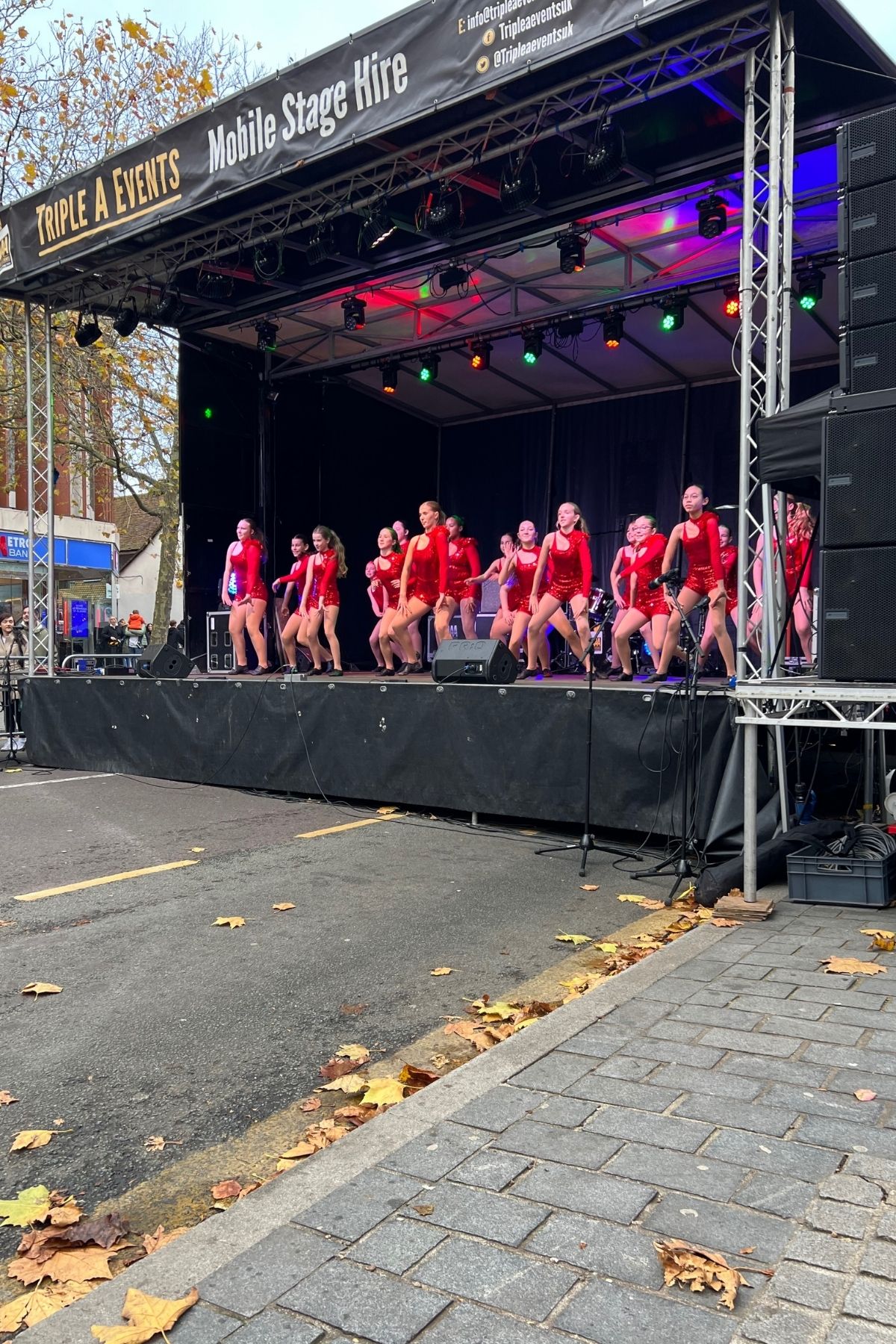 Excel Performing Arts perform at the St Albans Christmas Lights Switch-On Annual Event